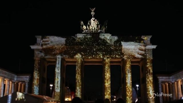 I giochi di luce incantano Berlino