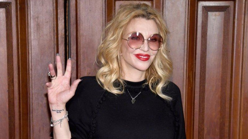 Courtney Love nel 2005 avvertì le attrici: “Se Weinstein vi invita a feste private, non andate”