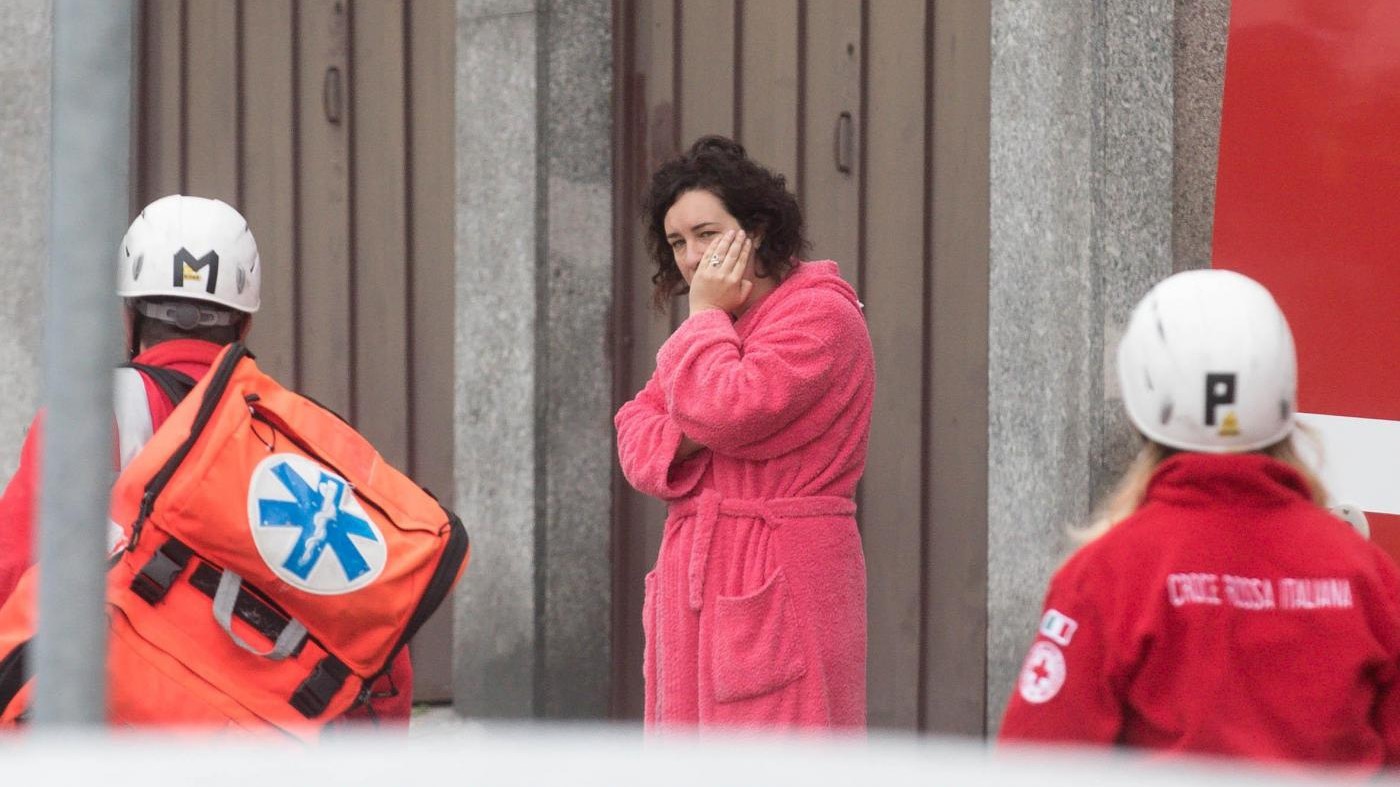 Como, appartamento in fiamme: muoiono papà e i suoi quattro bambini