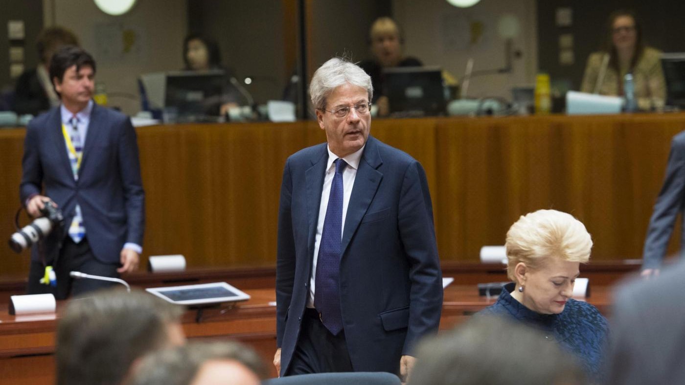 Bankitalia, Gentiloni: “Il governo deve agire nell’interesse del Paese”