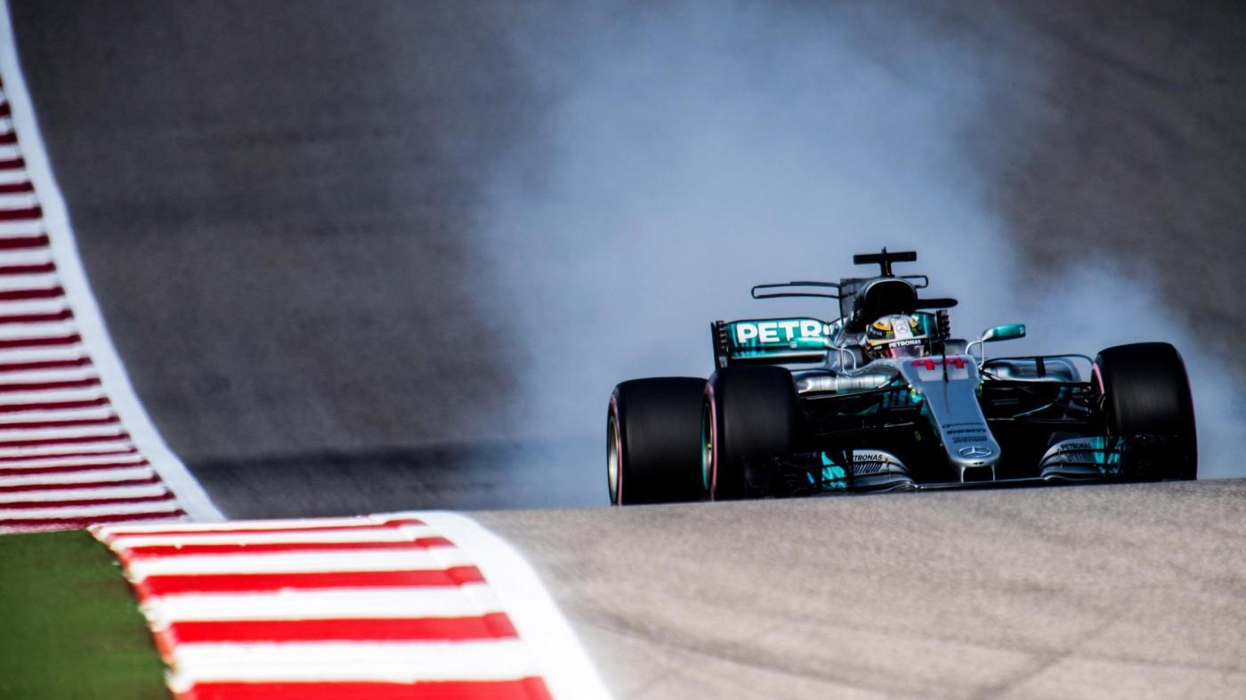 Gp Austin, Hamilton in pole davanti a Vettel, terzo Bottas