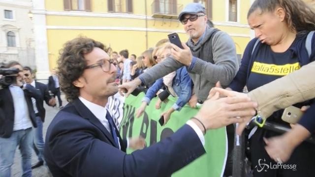 Roma, manifestazione Cinque Stelle contro il Rosatellum bis