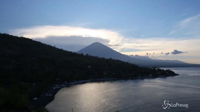 Indonesia, in prima fila per l’eruzione del vulcano Agung