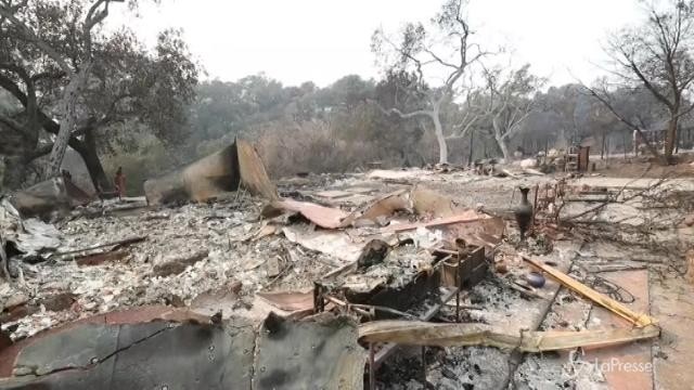 VIDEO Incendi in California: sale il numero delle vittime