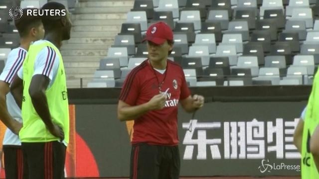 Il Milan conferma la fiducia a Montella