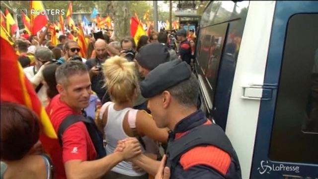 VIDEO Catalogna, niente carcere per capo dei Mossos d’Esquadra