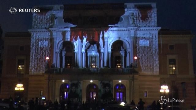 Migliaia di vampiri invadono la Royal Opera House di Stoccolma