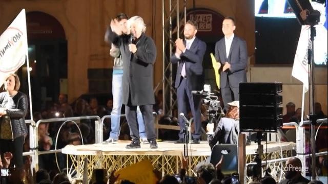 Il Movimento Cinque Stelle al #Cataniaday per Cancelleri