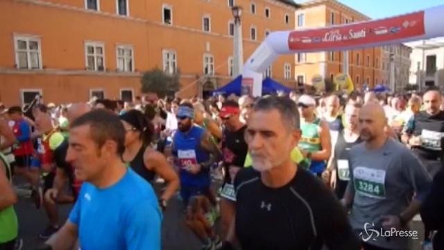 Roma: oltre 7 mila podisti per la Corsa dei santi