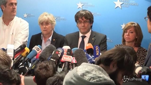 Catalogna, Puigdemont dice no ai giudici