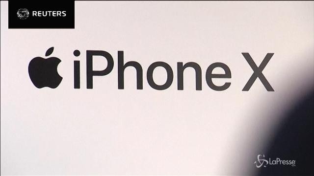 Tutti pazzi per l’Iphone X