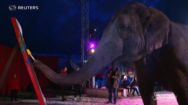 A ruba i dipinti dell’elefante