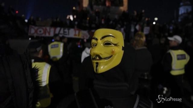 “Million Mask”: Anonymous a Londra contro il governo