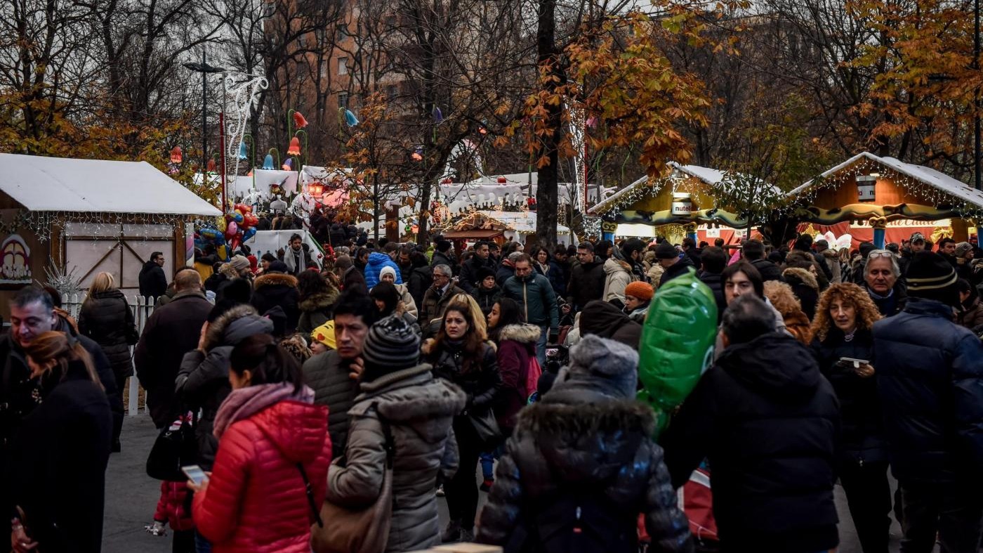 Natale, nel ponte dell’Immacolata shopping per quasi la metà degli italiani