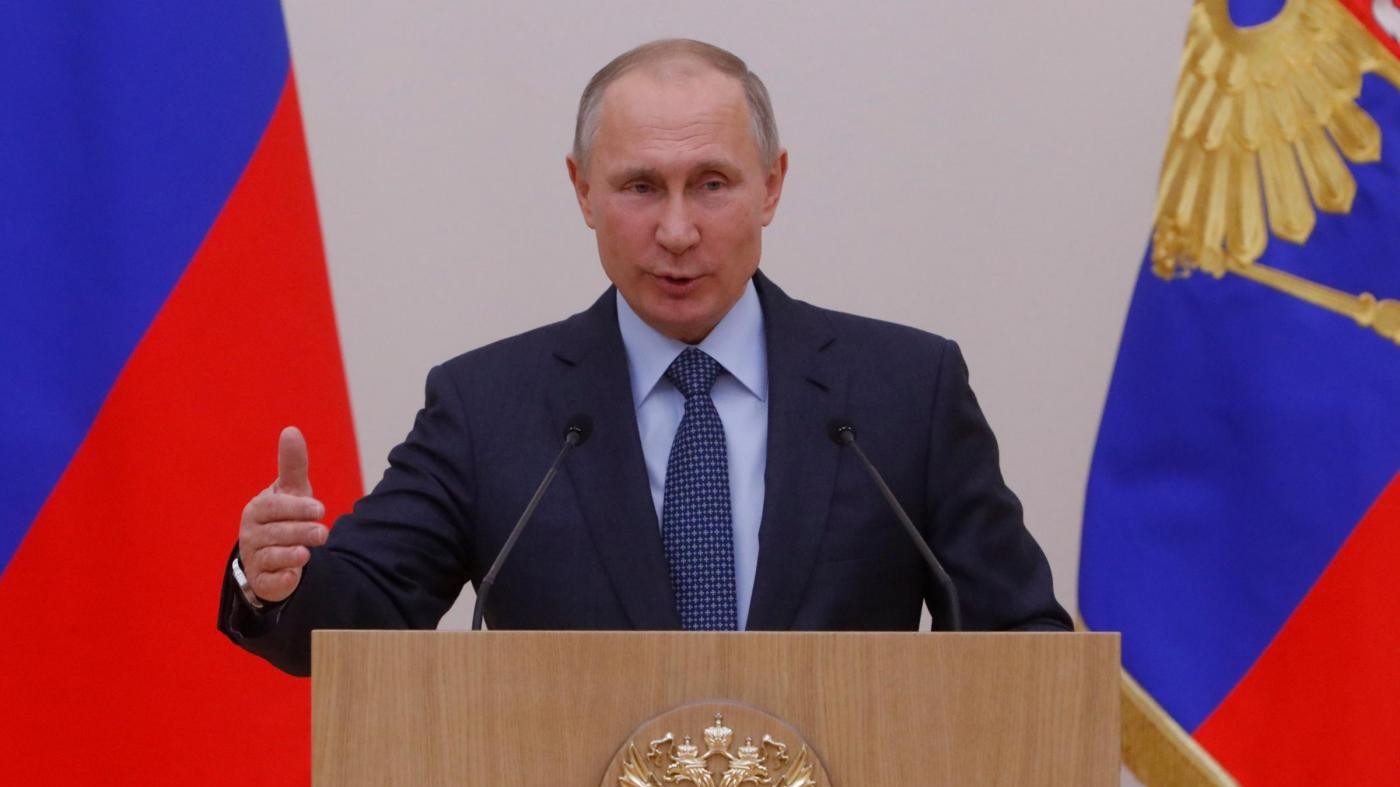Putin ordina il ritiro delle truppe russe dalla Siria
