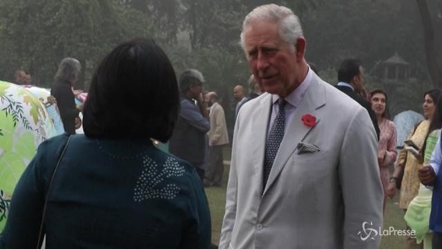 Il principe Carlo e Camilla in visita in India