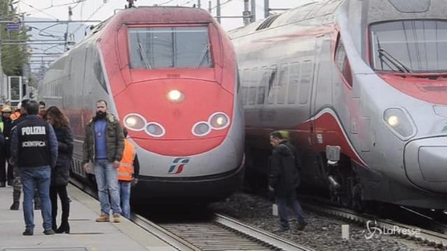 Firenze, Frecciargento esce da binari a stazione Castello