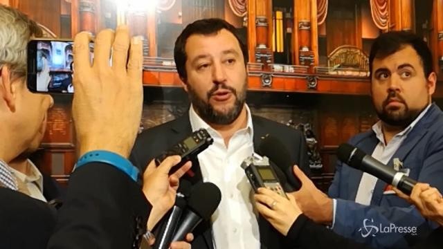 Calcio, Salvini: “In campo niente mezze pippe dal resto del mondo”