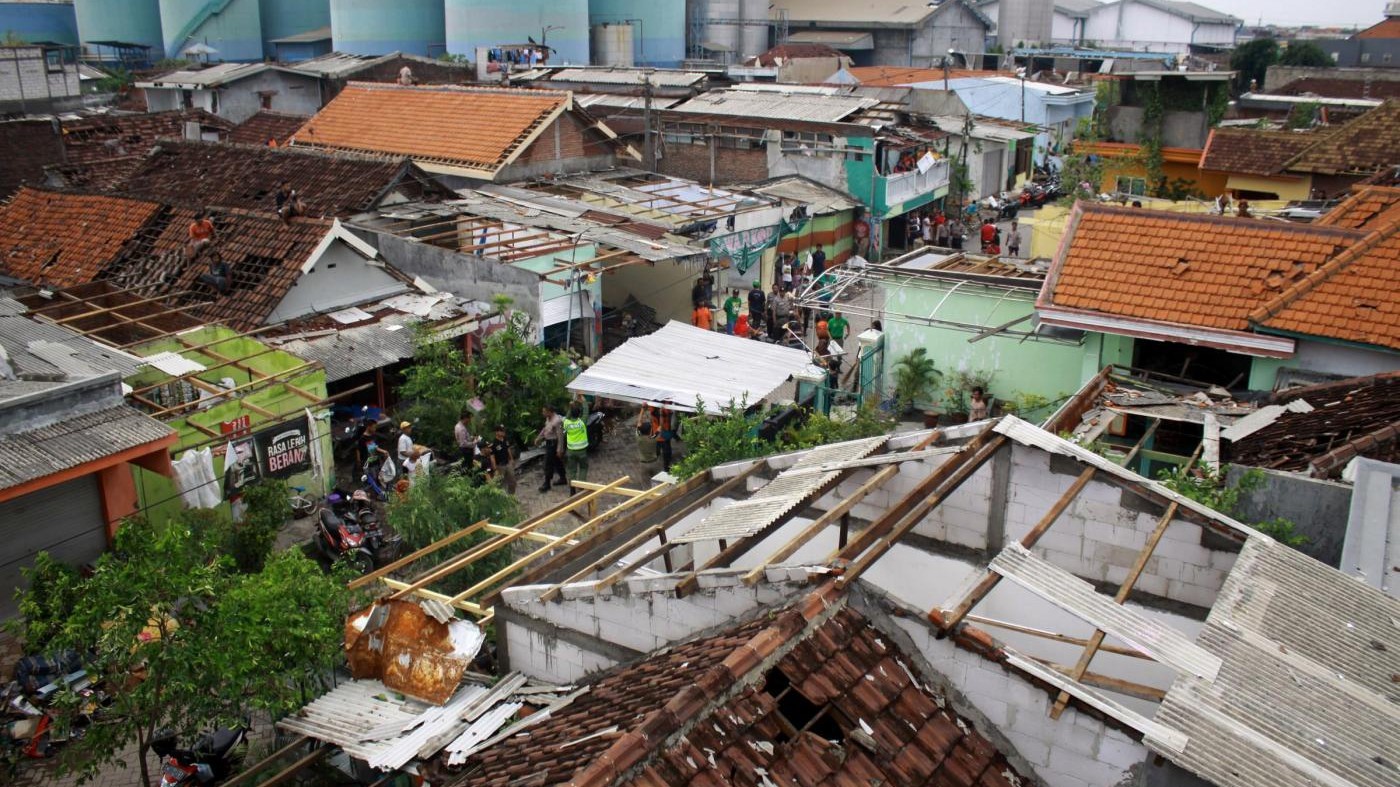 Indonesia, terremoto magnitudo 6.5 sulla costa di Giava: almeno tre morti