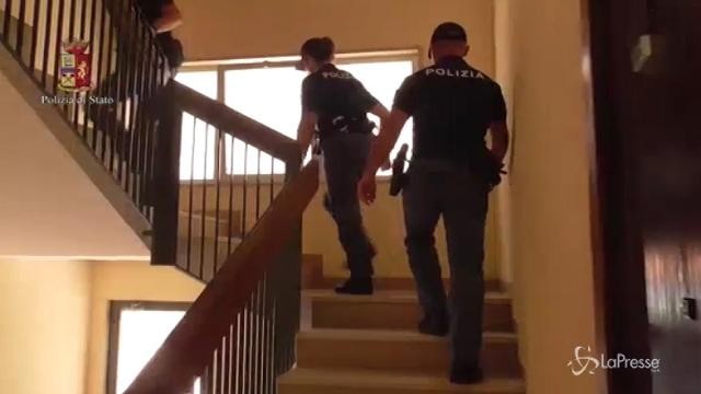 Espulsa 22enne egiziana: aveva contatti con l’Isis