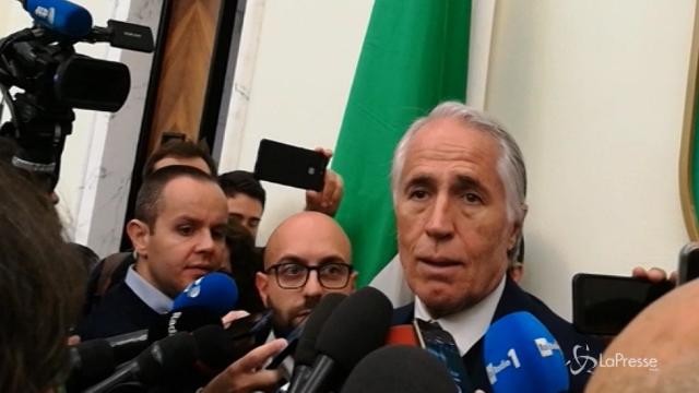 Malagò: “Se fossi Tavecchio mi dimetterei”
