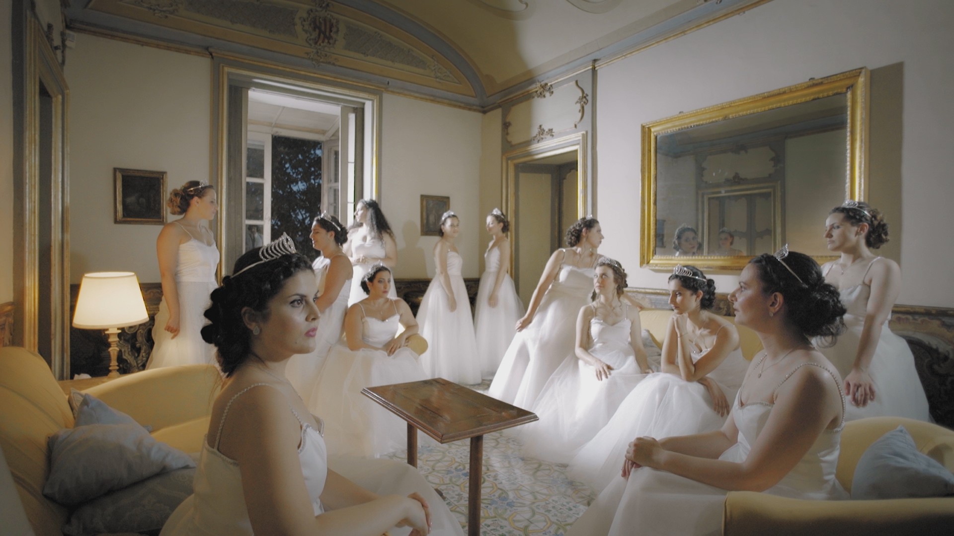 ‘Il Ballo delle Illusioni’ su Real Time: 12 ragazze principesse per una sera