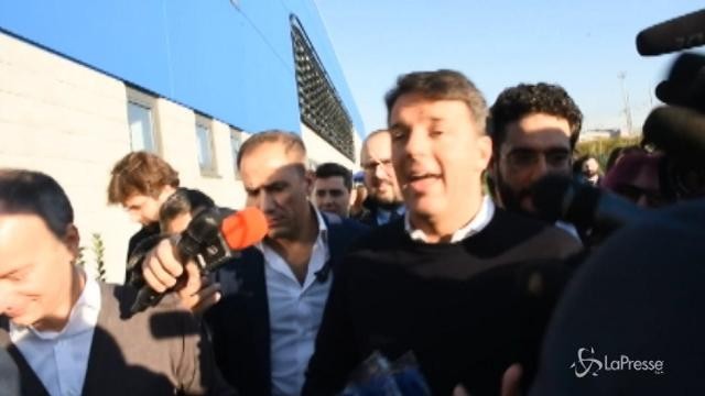 Matteo Renzi a Milano: “Non sono un juke box, parlo del Pd”