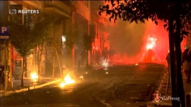 Grecia, scontri tra polizia e studenti ad Atene e Salonicco