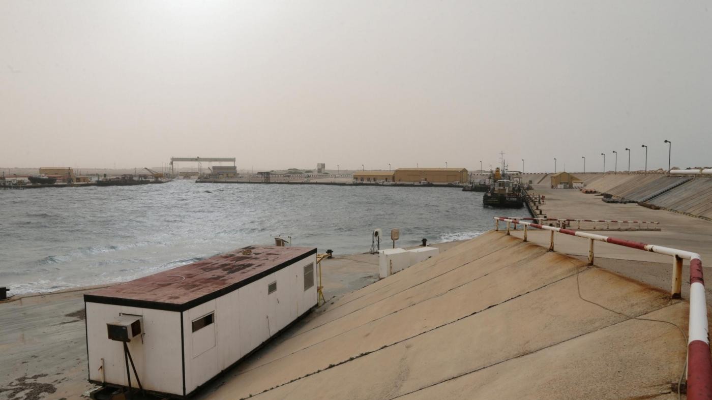 Libia, fatto esplodere oleodotto. Vola il prezzo del petrolio