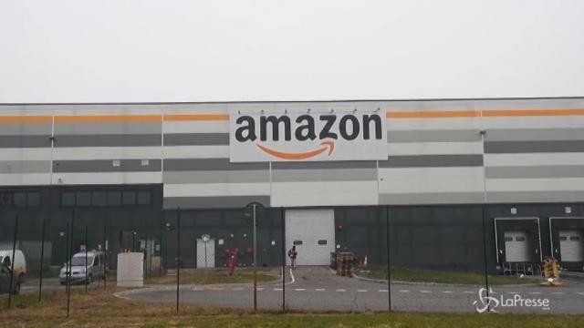 Castel San Giovanni, i dipendenti Amazon in sciopero