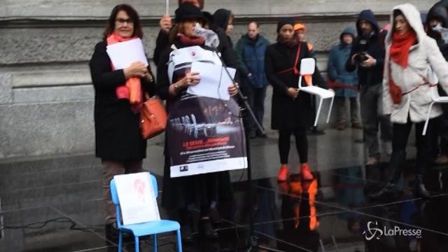 Milano, uno spettacolo creativo contro la violenza sulle donne