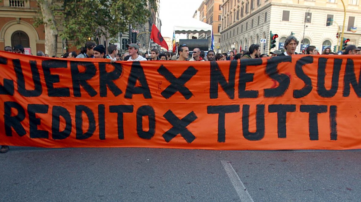 Reddito di cittadinanza, gli esperimenti. “Ma non è vero che spinge all’ozio”