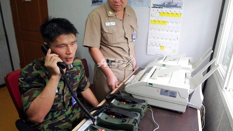 La Corea del Nord riattiva la linea telefonica di dialogo con il Sud. Seul: “Molto positivo”