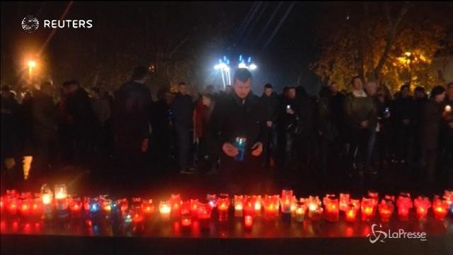Mostar, candele accese per il criminale di guerra suicida