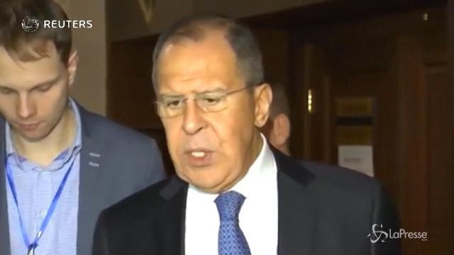 Mosca: “No all’isolamento della Nord Corea”