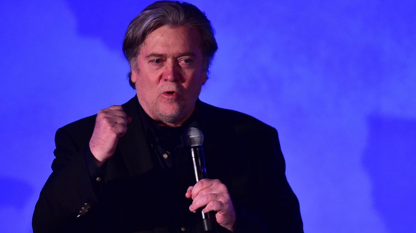 Russiagate, Bannon: “Incontro antipatriottico e sovversivo tra il figlio di Trump e avvocatessa russa”