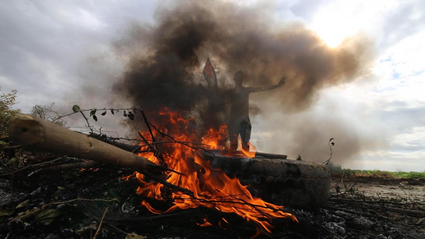 Gaza, raid aereo israeliano: “Risposta ai lanci di missili”