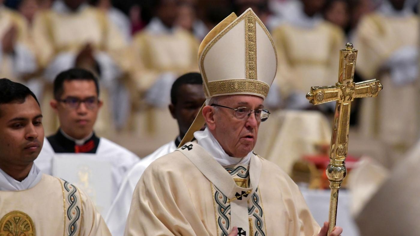 Papa: “Seguire esempio dei Magi, ipocriti hanno paura nel cuore”