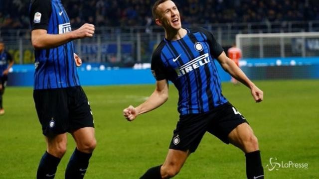 Serie A: l’Inter vola in testa, continua la crisi Milan