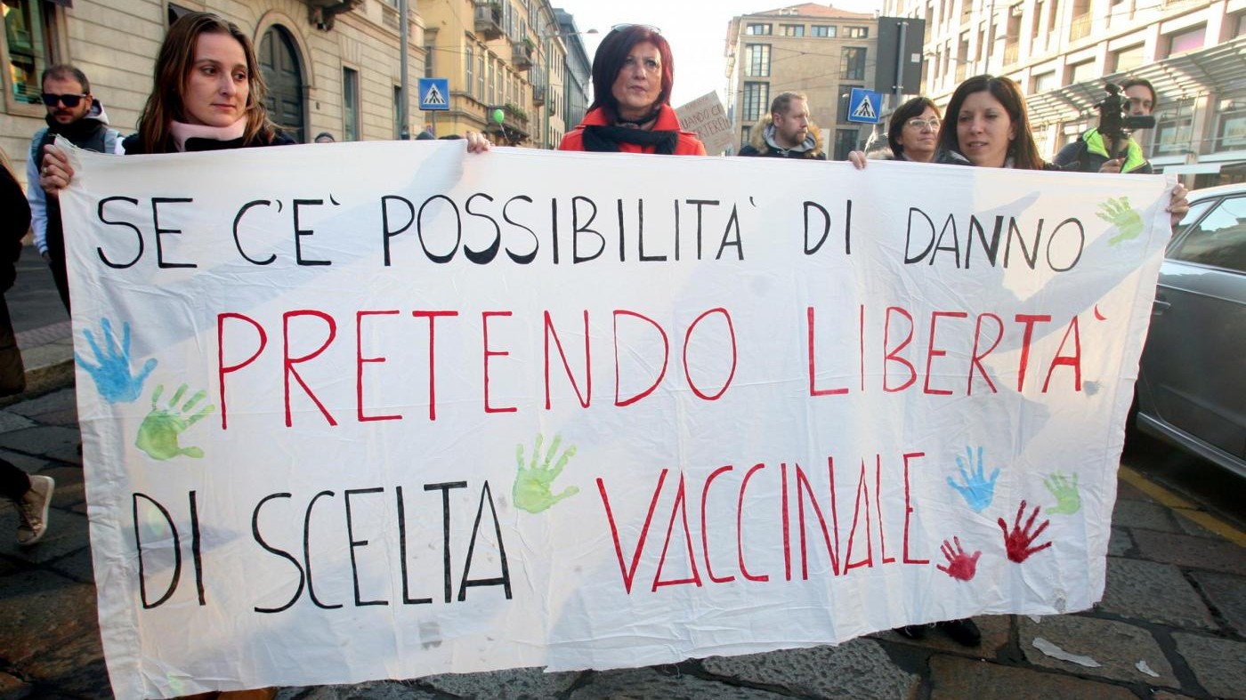 Elezioni, scontro sui vaccini: ma i no-vax valgono solo il 6 per cento