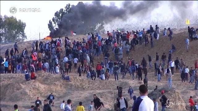 Gerusalemme, palestinesi in rivolta: 4 morti e 750 feriti