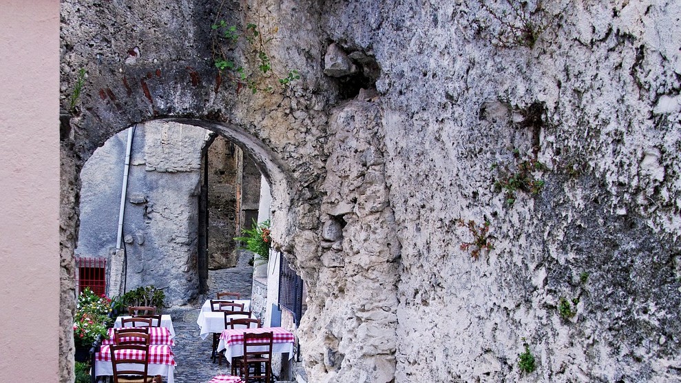 L’Italia bella e “gustosa” dei borghi: una mappa gourmet