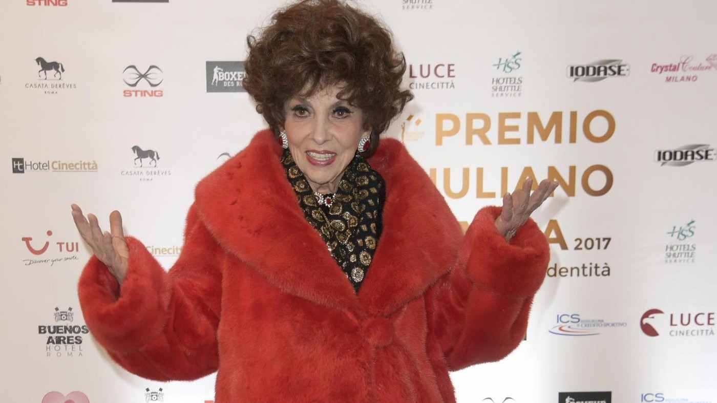 Hollywood, una stella per Gina Lollobrigida: è la 14ma italiana sulla Walk of Fame