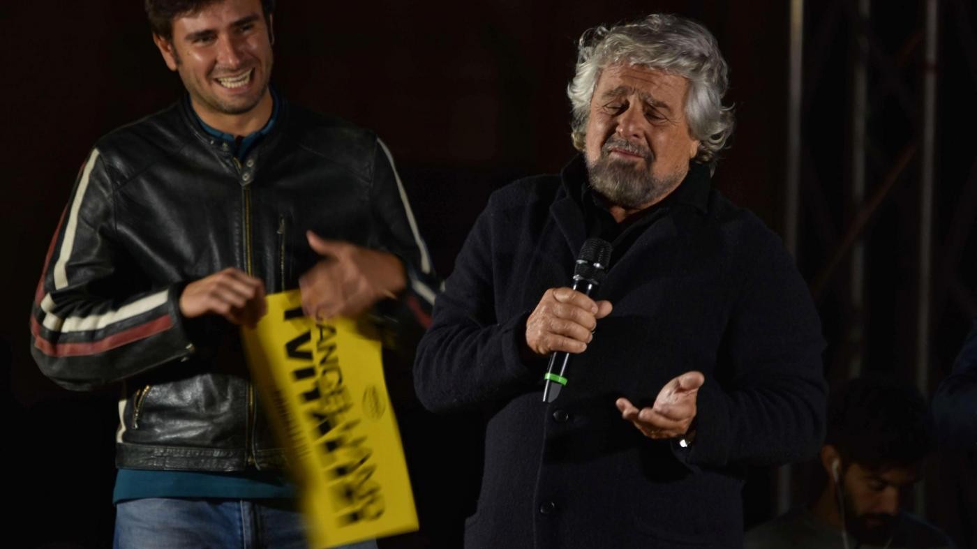 M5S, Espresso: “Grillo fa le valigie e si riprende dominio del blog”