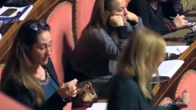 Biotestamento, le lacrime di Paola Taverna