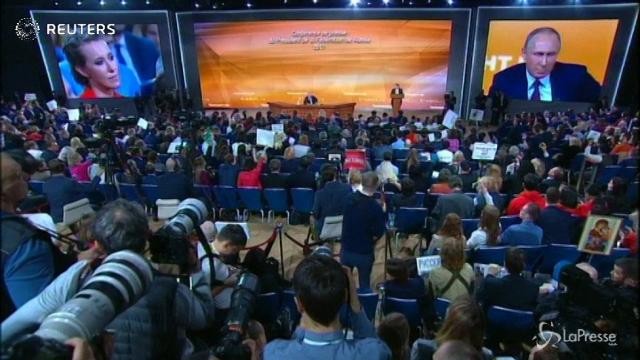 Russia, scintille tra la giornalista e Putin
