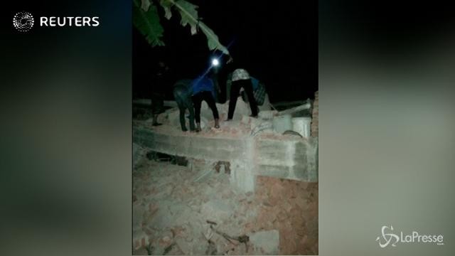 Indonesia, forte terremoto a Giava: un morto