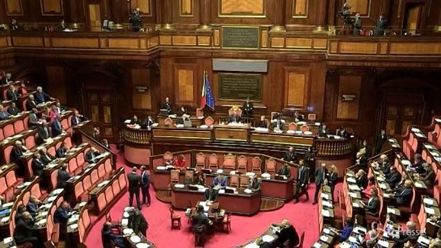 La manovra in serata in Aula alla Camera