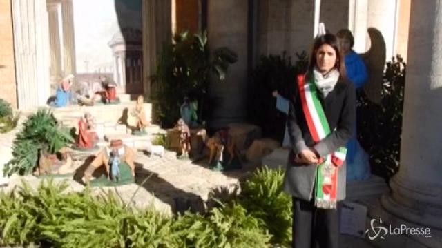 Roma, Raggi assiste alla benedizione del presepe