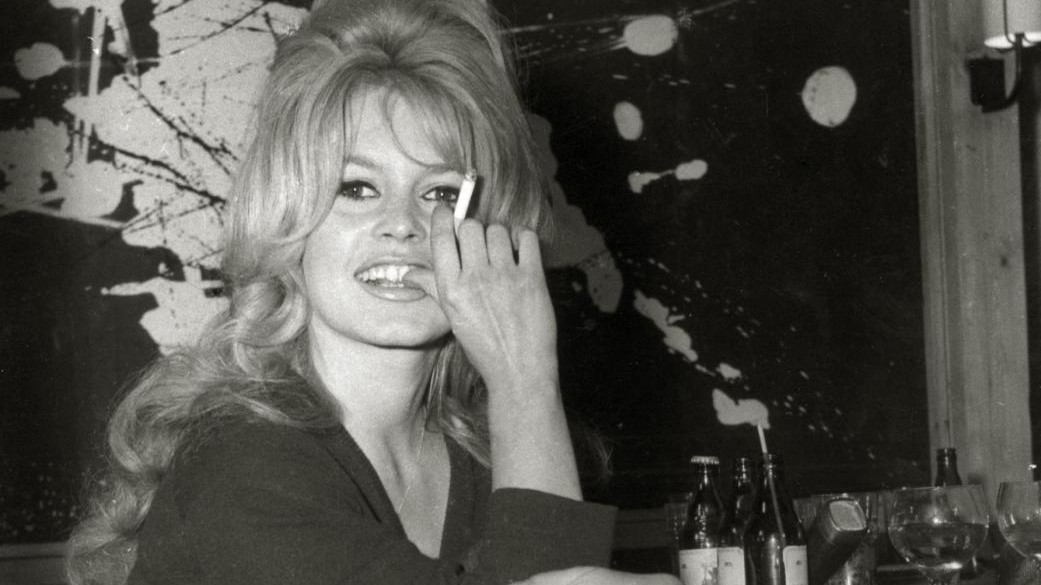 Molestie, Brigitte Bardot bacchetta le colleghe ‘civette’ per un ruolo
